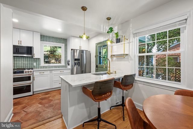 403 WILLIAMSBURG DR N, Silver Spring, MD 20901