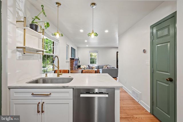 403 WILLIAMSBURG DR N, Silver Spring, MD 20901