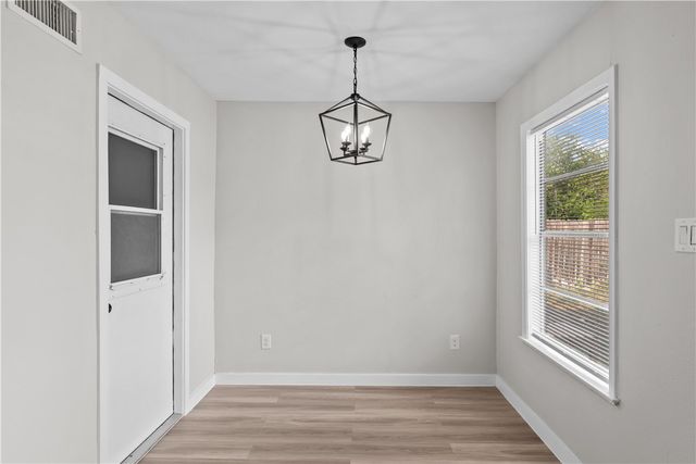 1222 Salem Dr, Corpus Christi, TX 78412