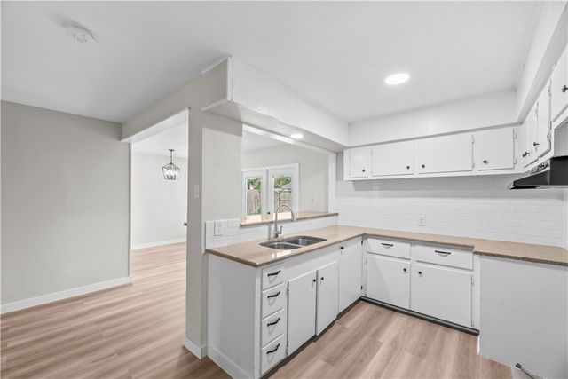 1222 Salem Dr, Corpus Christi, TX 78412