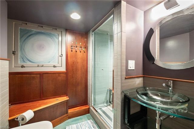 406 Mowbray ARCH, Norfolk, VA 23507