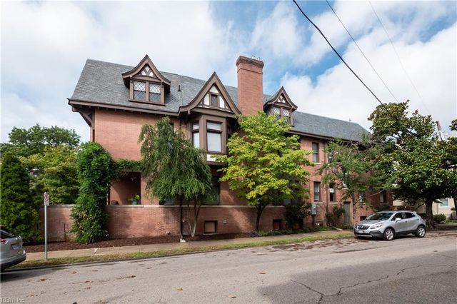 406 Mowbray ARCH, Norfolk, VA 23507