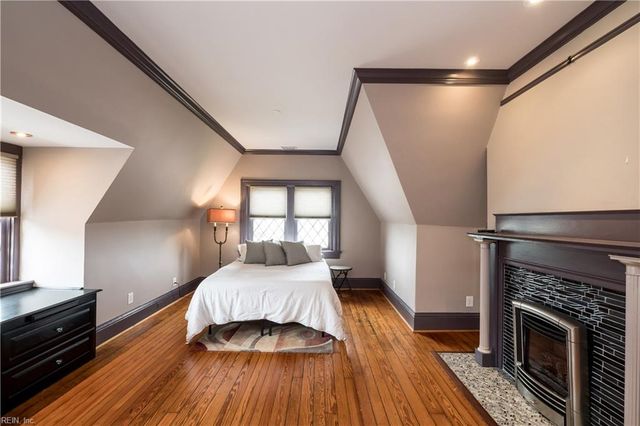 406 Mowbray ARCH, Norfolk, VA 23507