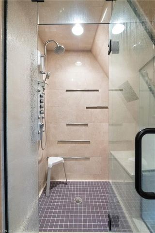 406 Mowbray ARCH, Norfolk, VA 23507