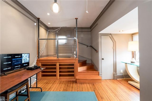 406 Mowbray ARCH, Norfolk, VA 23507