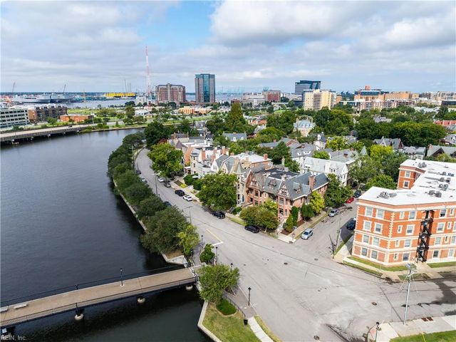 406 Mowbray ARCH, Norfolk, VA 23507