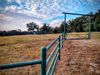 5997 County Road 308, Caldwell, TX 77836