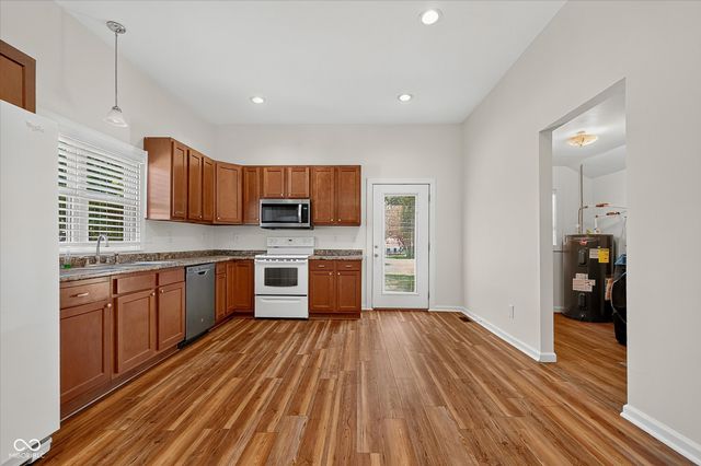 203 W Union Street, Waynetown, IN 47990