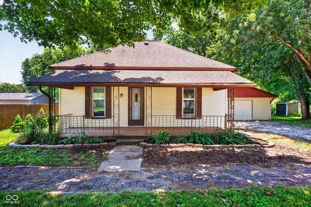 203 W Union Street, Waynetown, IN 47990