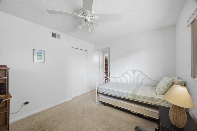 1130 N LAKE PARKER AVENUE A305, Lakeland, FL 33805