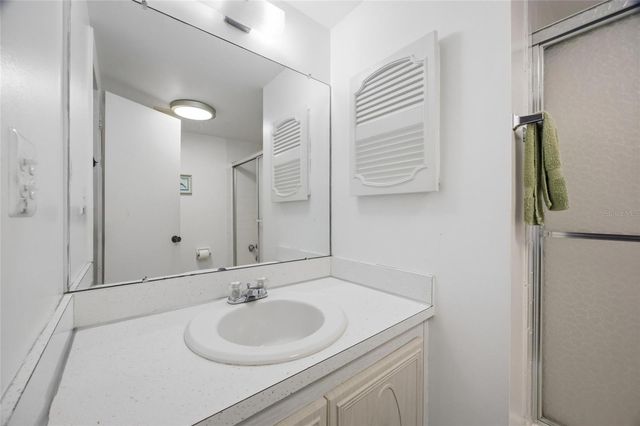 1130 N LAKE PARKER AVENUE A305, Lakeland, FL 33805