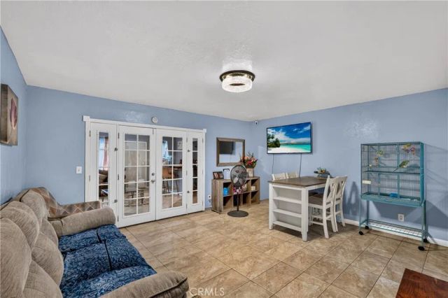 5945 Mckinley, San Bernardino, CA 92404