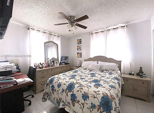 11630 SW 178th Ter, Miami, FL 33157