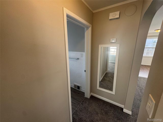 25118 Rosenbusch Boulevard, Warren, MI 48089