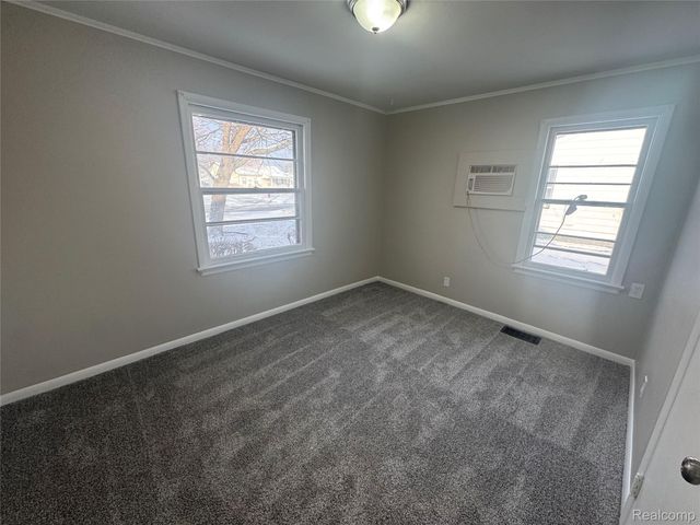 25118 Rosenbusch Boulevard, Warren, MI 48089