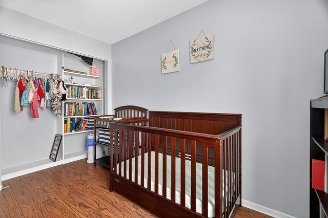 6755 180th Street 6, Tinley Park, IL 60477