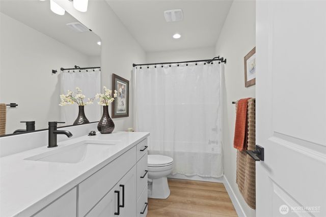 5949 Ranch Loop, Ferndale, WA 98248