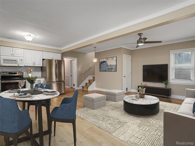 2330 Wiltshire Road, Berkley, MI 48072