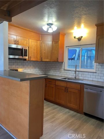 29392 Lake View, Cedar Glen, CA 92321