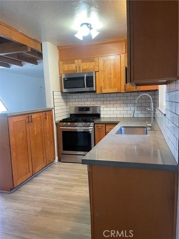 29392 Lake View, Cedar Glen, CA 92321