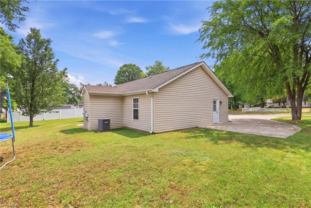 403 Northridge Drive, Eden, NC 27288