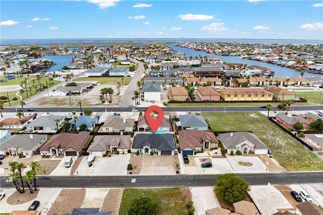 15433 Finistere, Corpus Christi, TX 78418