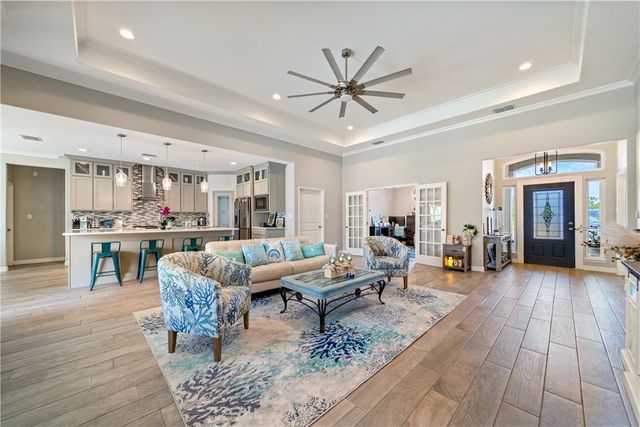 15433 Finistere, Corpus Christi, TX 78418