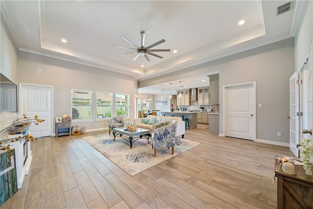 15433 Finistere, Corpus Christi, TX 78418