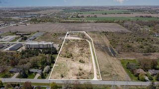 3868 S 2 Mile Road, Bay City, MI 48706