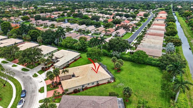 10632 Royal Caribbean Circle, Boynton Beach, FL 33437
