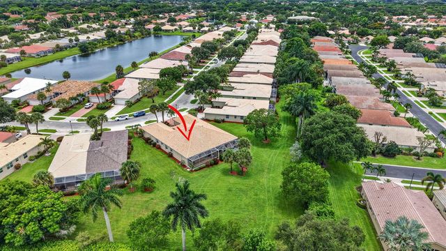 10632 Royal Caribbean Circle, Boynton Beach, FL 33437