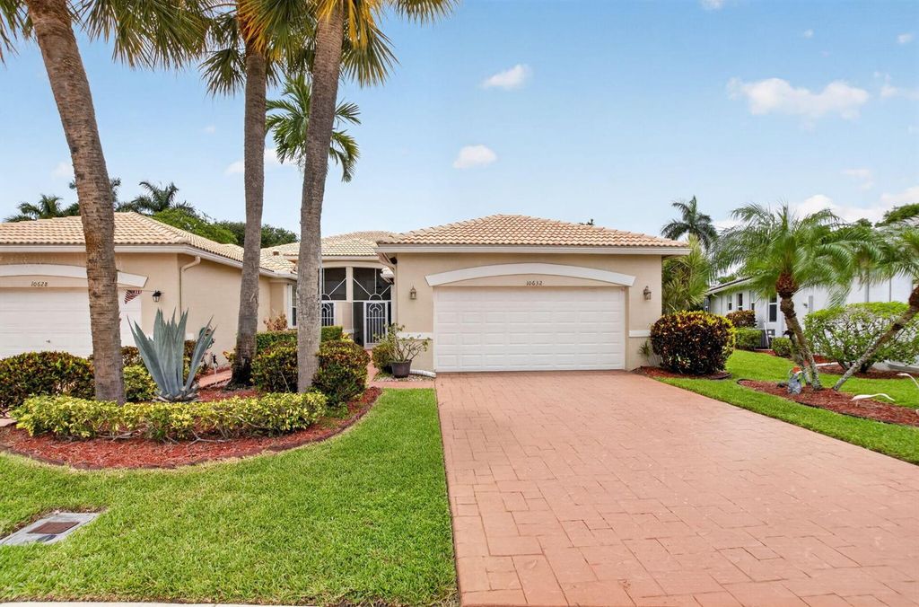 10632 Royal Caribbean Circle, Boynton Beach, FL 33437