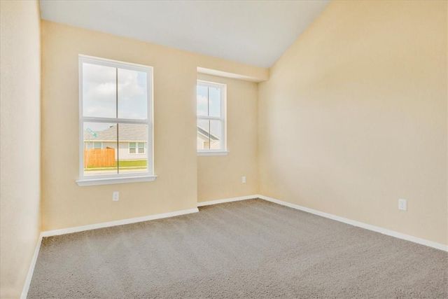 100 Four Star DR, Elgin, TX 78621