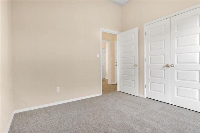 100 Four Star DR, Elgin, TX 78621