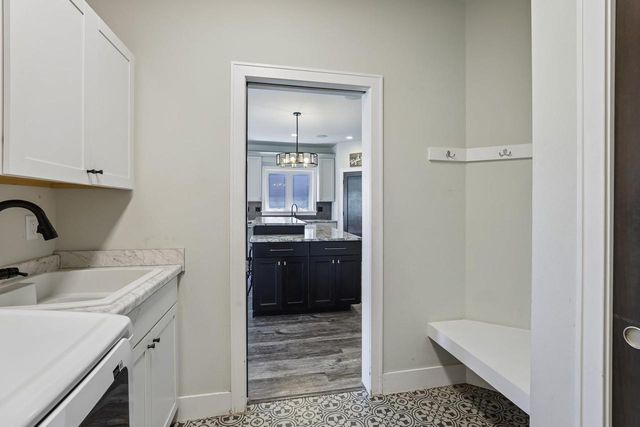941 Rumley Run, Deforest, WI 53532