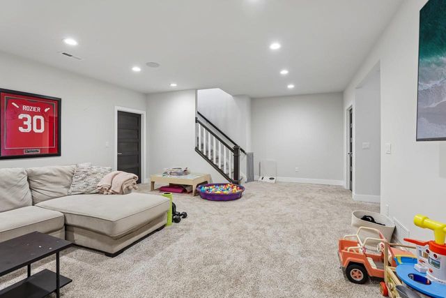 941 Rumley Run, Deforest, WI 53532
