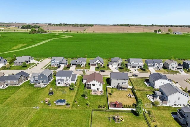 941 Rumley Run, Deforest, WI 53532