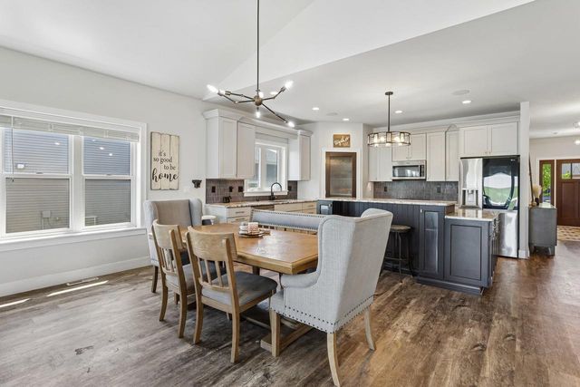 941 Rumley Run, Deforest, WI 53532