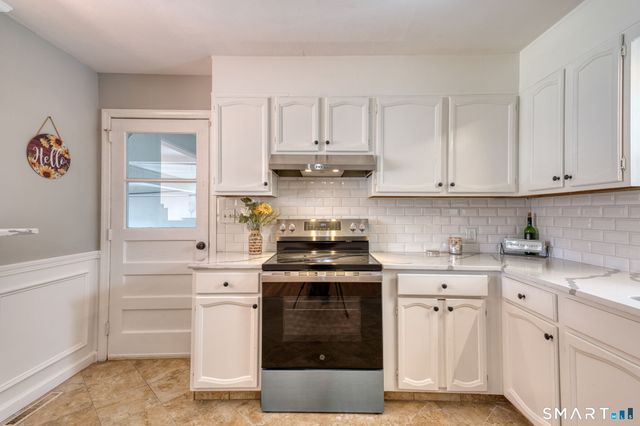 65 Brooklawn Drive, Meriden, CT 06450