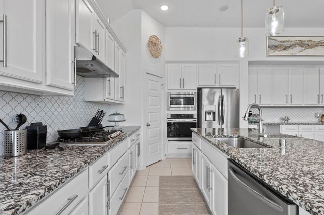 2014 Hays Ranch Drive, Richmond, TX 77469