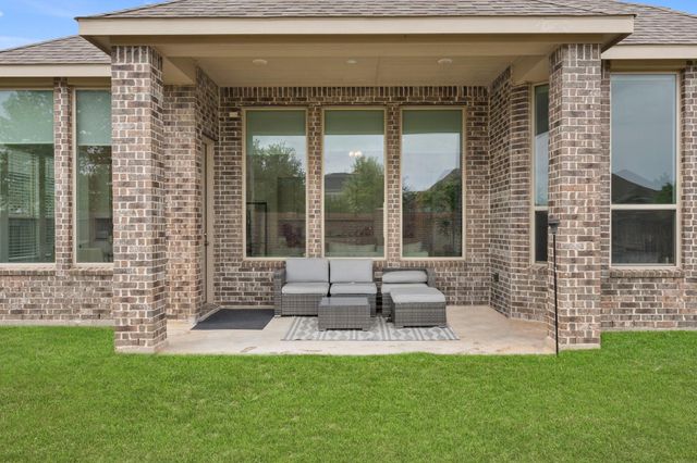 2014 Hays Ranch Drive, Richmond, TX 77469