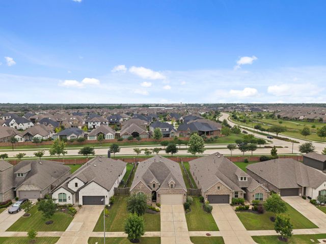 2014 Hays Ranch Drive, Richmond, TX 77469