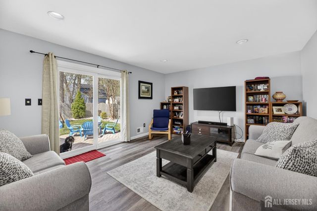 167 Syzmanski Drive, Spotswood, NJ 08884