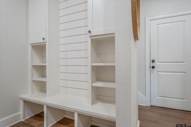 437 County Road 4914, Troup, TX 75789