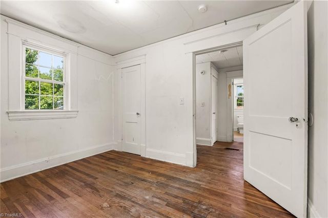 611 W Lexington Avenue, High Point, NC 27262
