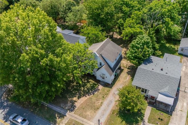 611 W Lexington Avenue, High Point, NC 27262