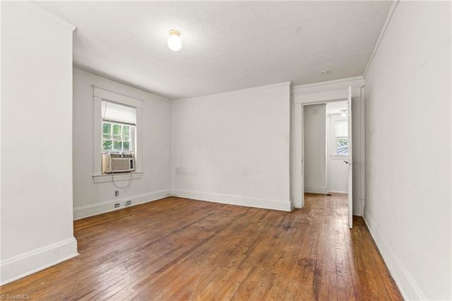 611 W Lexington Avenue, High Point, NC 27262
