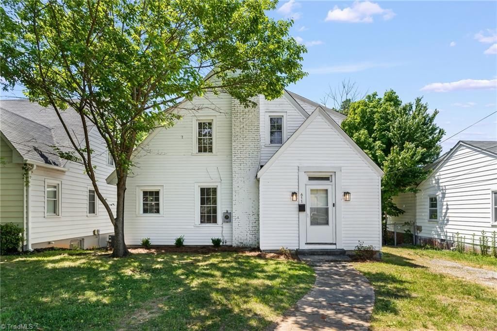 611 W Lexington Avenue, High Point, NC 27262