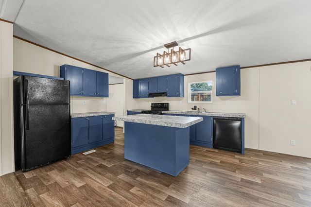 472 Antigua Drive, Point Blank, TX 77364