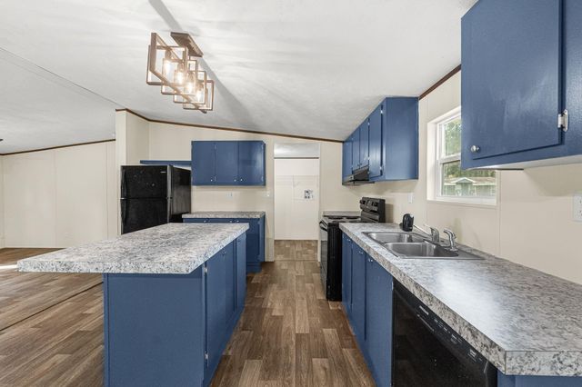 472 Antigua Drive, Point Blank, TX 77364